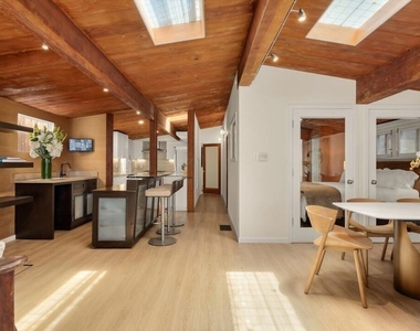 936 Palisades Beach Road - Photo Thumbnail 14