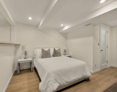 936 Palisades Beach Road - Photo Thumbnail 27