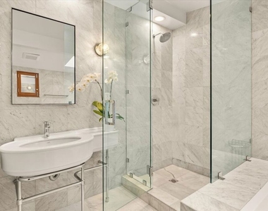 936 Palisades Beach Road - Photo Thumbnail 20
