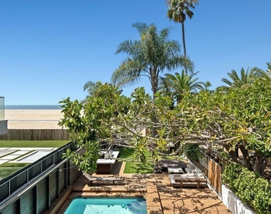 936 Palisades Beach Road - Photo Thumbnail 39