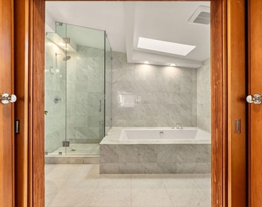 936 Palisades Beach Road - Photo Thumbnail 18