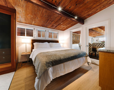936 Palisades Beach Road - Photo Thumbnail 7