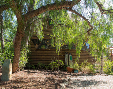 20269 Croydon Lane - Photo Thumbnail 23