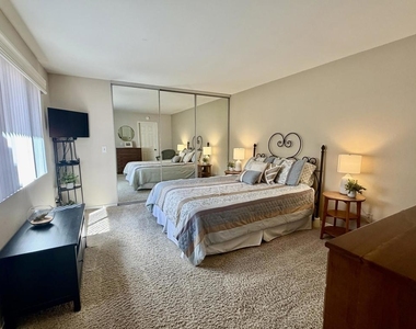 257 Calle Del Verano - Photo Thumbnail 12