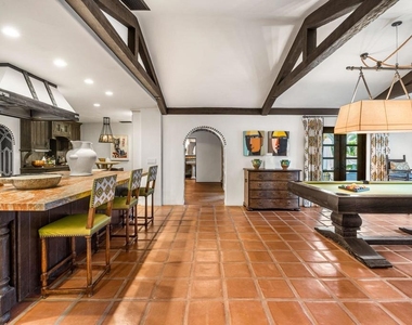535 N Belardo Road - Photo Thumbnail 10