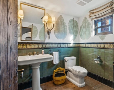 535 N Belardo Road - Photo Thumbnail 21