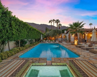 535 N Belardo Road - Photo Thumbnail 18