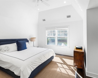 14 W Hills Court - Photo Thumbnail 15
