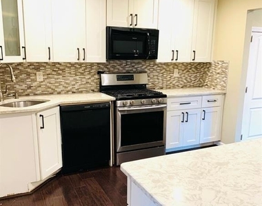23 Ginny Lane - Photo Thumbnail 6