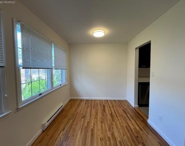 56 Sintsink Drive E - Photo Thumbnail 5