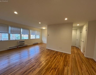 56 Sintsink Drive E - Photo Thumbnail 3