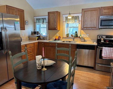 273 South Road - Photo Thumbnail 7