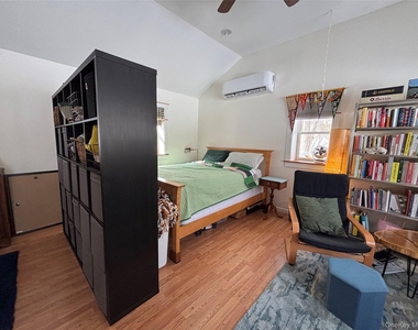 273 South Road - Photo Thumbnail 2