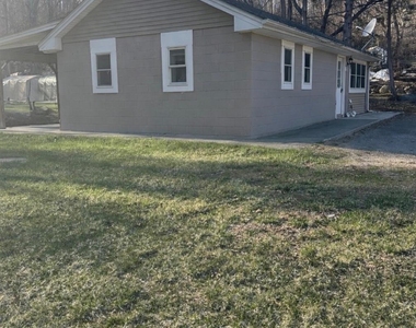 273 South Road - Photo Thumbnail 10