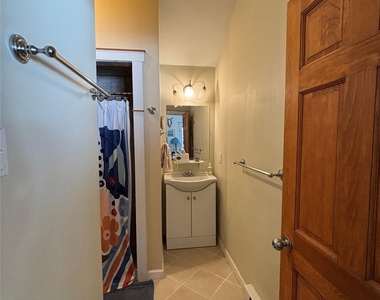 273 South Road - Photo Thumbnail 4