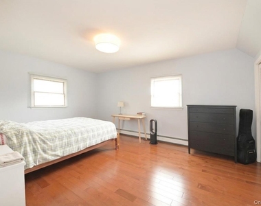 43 Flagstone Lane - Photo Thumbnail 14