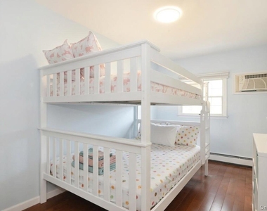 43 Flagstone Lane - Photo Thumbnail 15