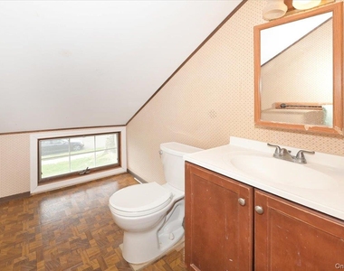 43 Flagstone Lane - Photo Thumbnail 13