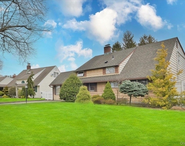 43 Flagstone Lane - Photo Thumbnail 2
