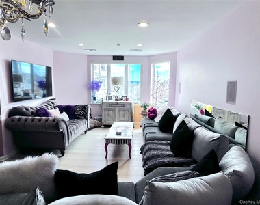 1321 Round Pointe Drive - Photo Thumbnail 13