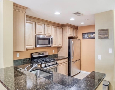 1321 Round Pointe Drive - Photo Thumbnail 5