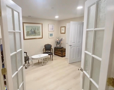 1321 Round Pointe Drive - Photo Thumbnail 18