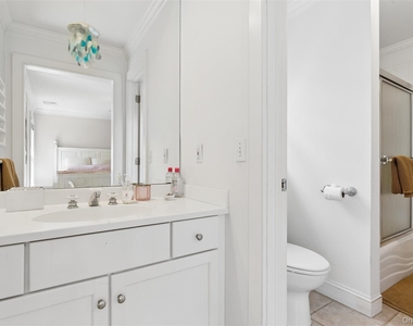 110 Greenleaf Lane - Photo Thumbnail 25