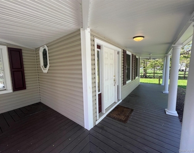 496 North Country Road - Photo Thumbnail 2