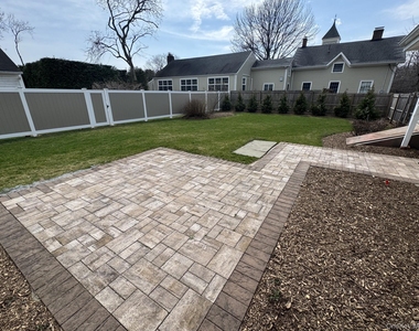 496 North Country Road - Photo Thumbnail 16