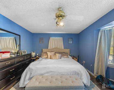 9 Ruby Court - Photo Thumbnail 8