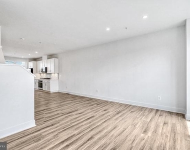 11236 Bunsen Street - Photo Thumbnail 22