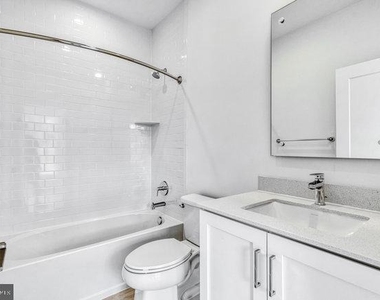 11236 Bunsen Street - Photo Thumbnail 7