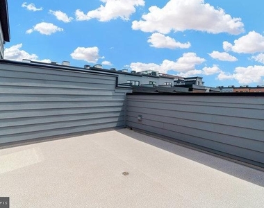 11236 Bunsen Street - Photo Thumbnail 48