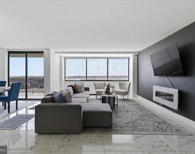 301 Beauregard Street - Photo Thumbnail 4