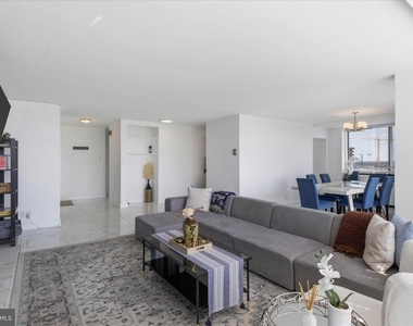 301 Beauregard Street - Photo Thumbnail 6