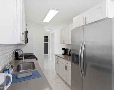 301 Beauregard Street - Photo Thumbnail 9