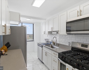 301 Beauregard Street - Photo Thumbnail 10