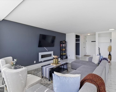 301 Beauregard Street - Photo Thumbnail 5