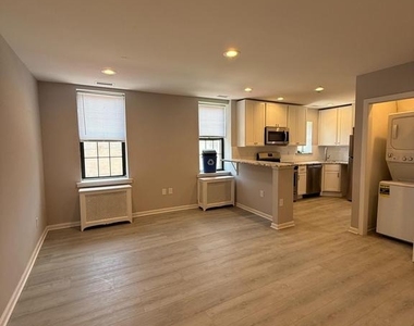 1208 Mifflin Street - Photo Thumbnail 11