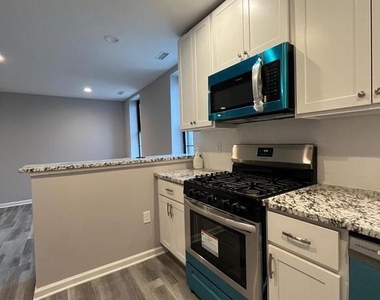 1208 Mifflin Street - Photo Thumbnail 5