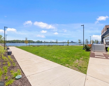 3000 Schirra Lane - Photo Thumbnail 3