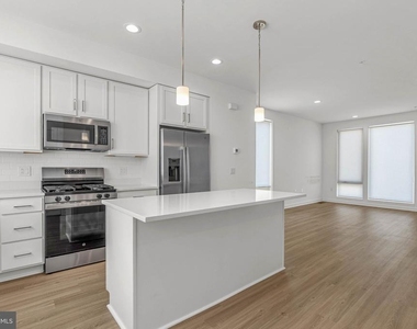 3000 Schirra Lane - Photo Thumbnail 10