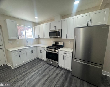 459 E High Street - Photo Thumbnail 6