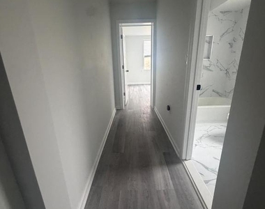 112 E Huntingdon Street - Photo Thumbnail 6