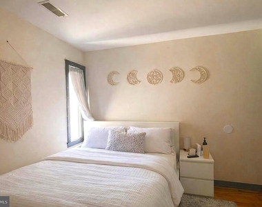 1829 N Bouvier Street - Photo Thumbnail 4