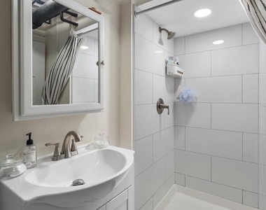 238 S 13th Street - Photo Thumbnail 12