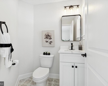 4979 W Papa Boulevard - Photo Thumbnail 13
