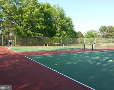67 Dorchester Circle - Photo Thumbnail 24