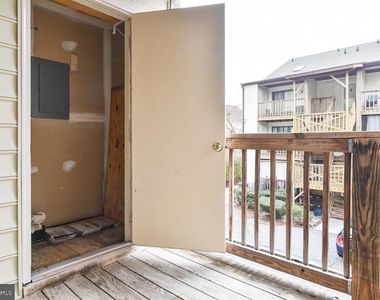 14300 Jarvis Avenue - Photo Thumbnail 27