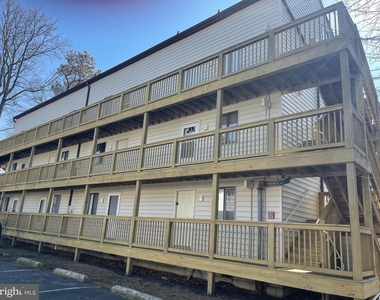 14300 Jarvis Avenue - Photo Thumbnail 12